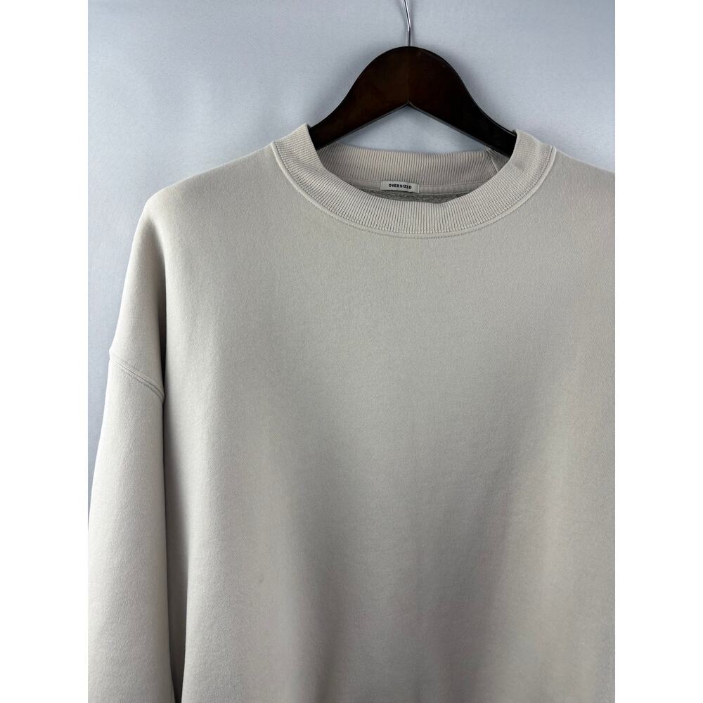 Men’s Abercrombie & Fitch Medium Cream Oversized Crewneck - Picture 2 of 5